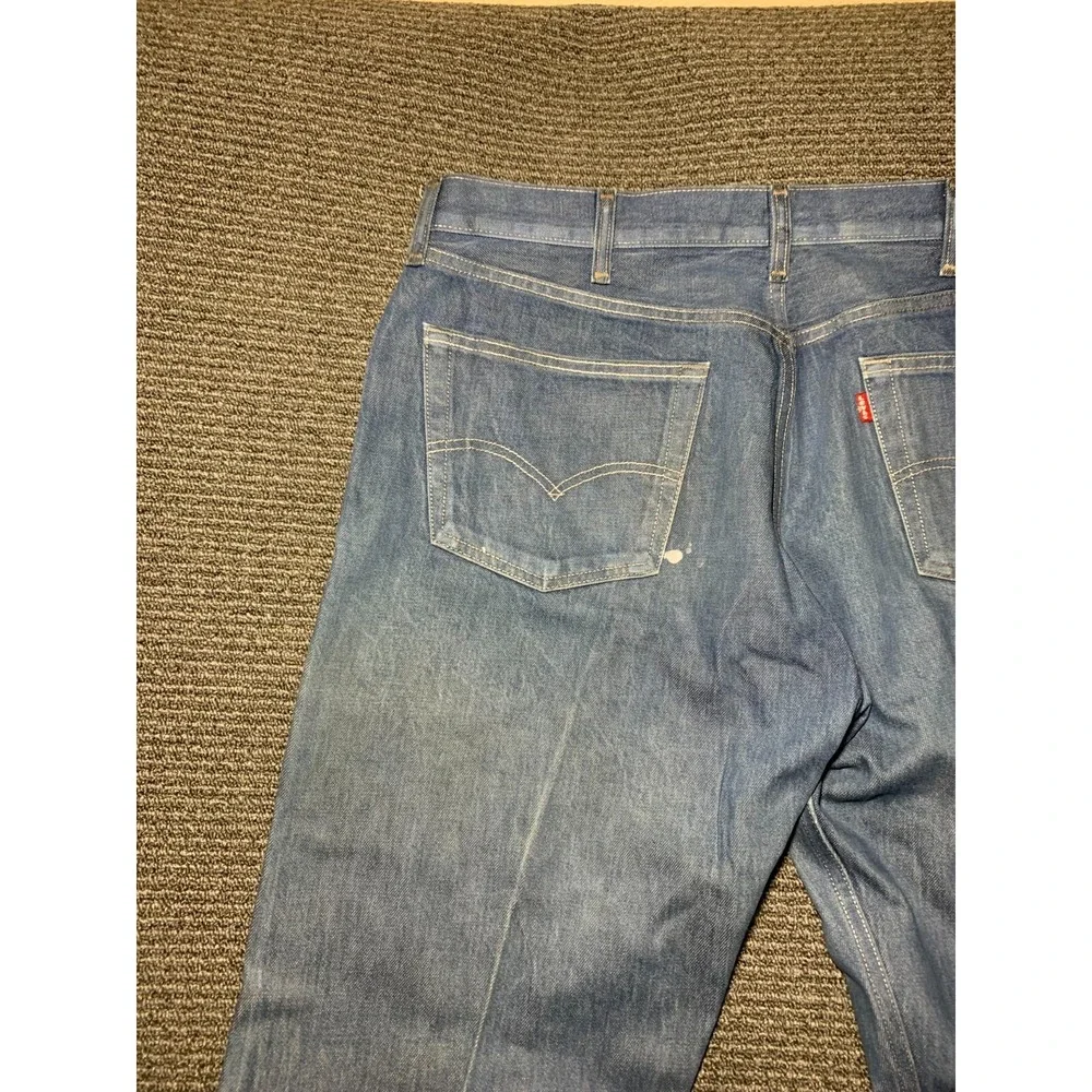 Levi Strauss 501 Men's Light Wash Button Fly Jeans W40x34